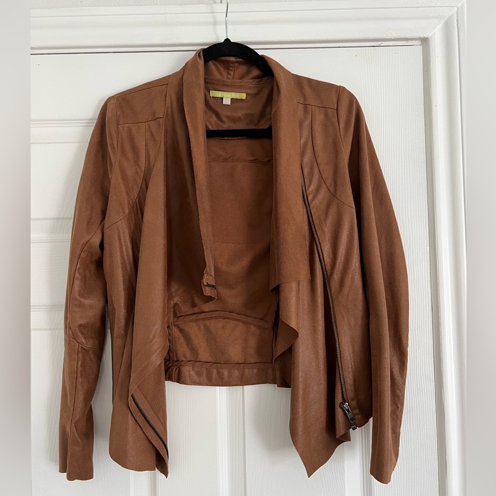 Gianni Bini brown suede jacket small